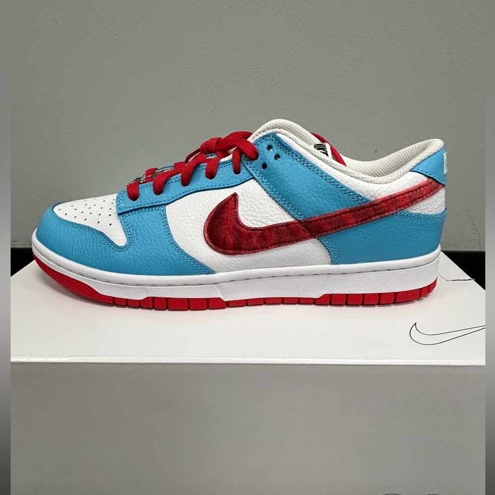 Nike Dunk Low